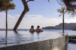 SECVM-PC-Pool-Couple-JS All-Inclusive Resort Secrets for Luxury