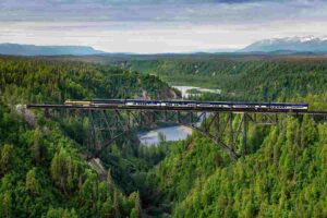 Alaska-Railway Best Alaskan Cruise Tour via Railway